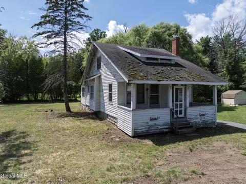 1211 Saratoga Rd, Ballston Spa, NY 12020