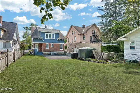 Exterior - 1575 Union St, Schenectady, NY 12309 photo 9 of 9
