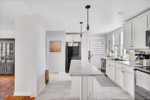 Kitchen - 1575 Union St, Schenectady, NY 12309 photo 1 of 4