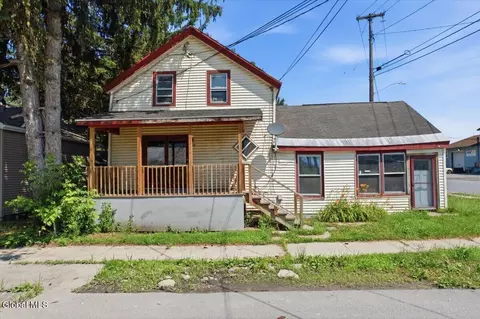 27-29 Taylor St, Fort Edward, NY 12828