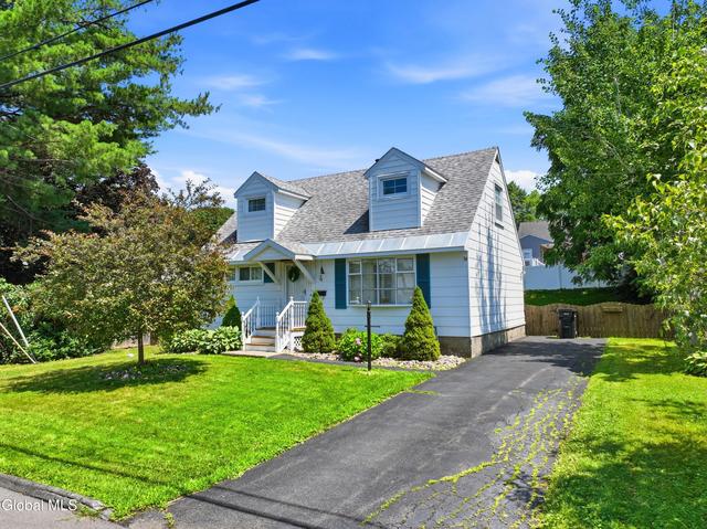 2 Oneil St, Troy, NY 12180