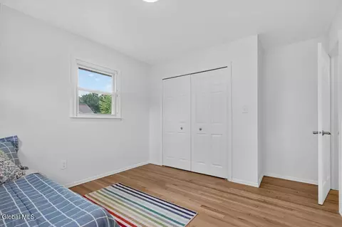 Bedroom - 3966 Consaul Rd, Schenectady, NY 12304 photo 4 of 5