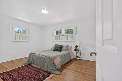 Bedroom - 3966 Consaul Rd, Schenectady, NY 12304 photo 1 of 5