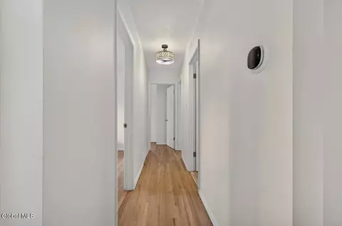 Entry Way - 3966 Consaul Rd, Schenectady, NY 12304 photo 4 of 5