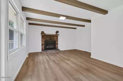 Living - 3966 Consaul Rd, Schenectady, NY 12304 photo 4 of 4