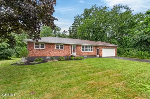 Exterior - 3966 Consaul Rd, Schenectady, NY 12304 photo 3 of 17