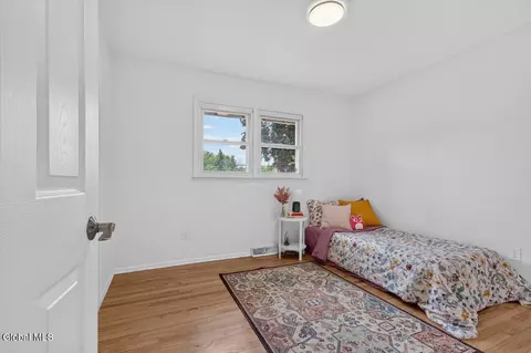 Bedroom - 3966 Consaul Rd, Schenectady, NY 12304 photo 5 of 5