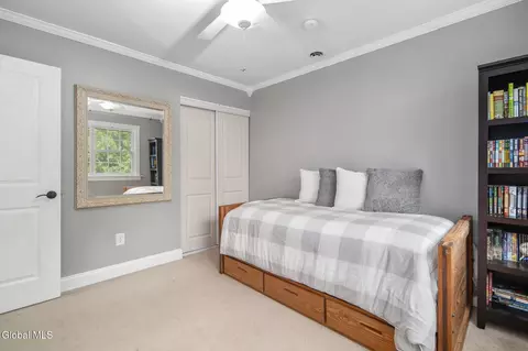 Bedroom - 58 Middlesex Dr, Slingerlands, NY 12159 photo 9 of 9