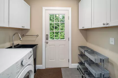 Other - 58 Middlesex Dr, Slingerlands, NY 12159 photo 2 of 7