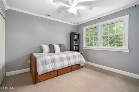 Bedroom - 58 Middlesex Dr, Slingerlands, NY 12159 photo 8 of 9