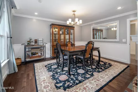 Dining - 58 Middlesex Dr, Slingerlands, NY 12159 photo 2 of 3