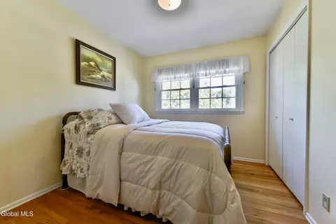 Bedroom - 4 Cedar Ct, Schenectady, NY 12309 photo 7 of 7
