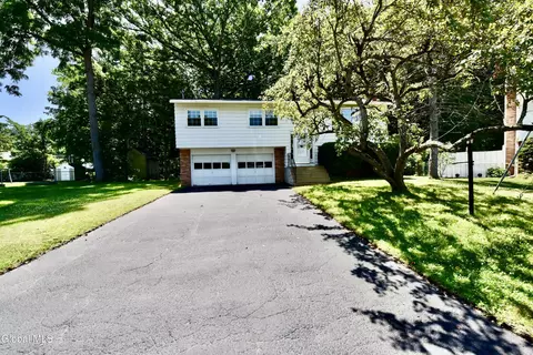 Other - 4 Cedar Ct, Schenectady, NY 12309 photo 8 of 8