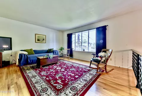 Living - 4 Cedar Ct, Schenectady, NY 12309 photo 1 of 10