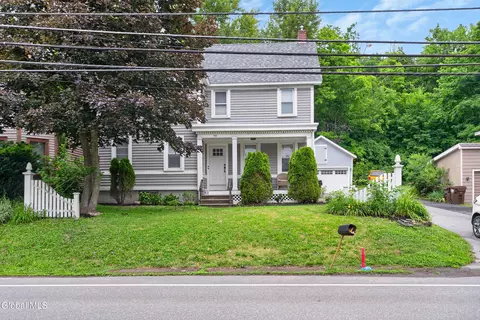 79 Maple Ave, Voorheesville, NY 12186