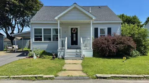 12 New St, Amsterdam, NY 12010