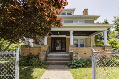 220 5th Ave, Troy, NY 12180