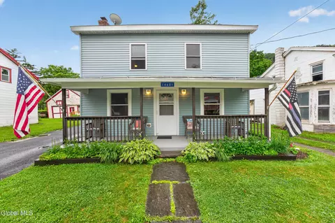 14601 Main St, Prattsville, NY 12468
