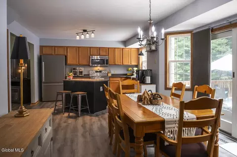 Dining - 18 Whirlaway Blvd, Gansevoort, NY 12831 photo 2 of 5