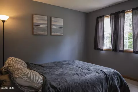 Bedroom - 18 Whirlaway Blvd, Gansevoort, NY 12831 photo 4 of 5
