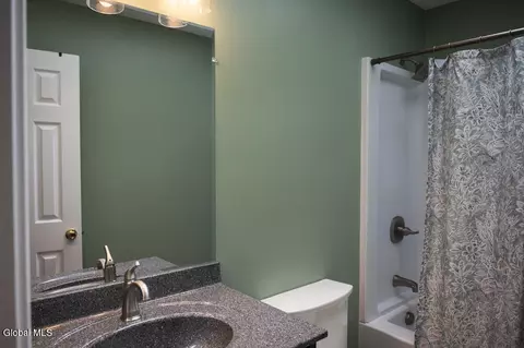 Bath - 18 Whirlaway Blvd, Gansevoort, NY 12831 photo 4 of 7