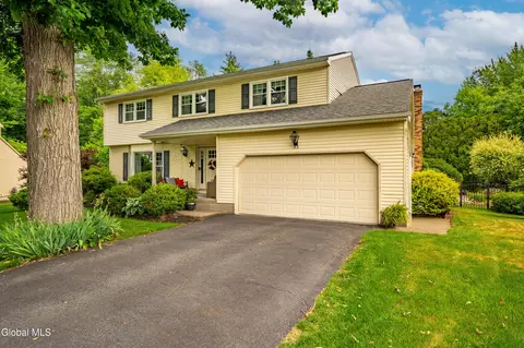Exterior - 33 Sheffield Dr, Delmar, NY 12054 photo 2 of 15