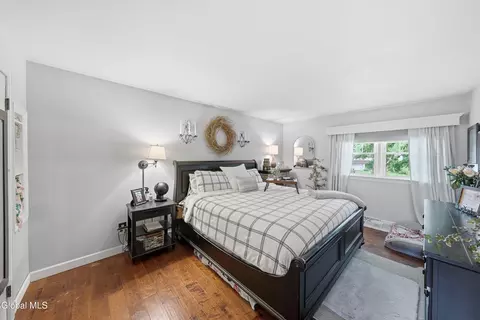 Bedroom - 33 Sheffield Dr, Delmar, NY 12054 photo 1 of 6