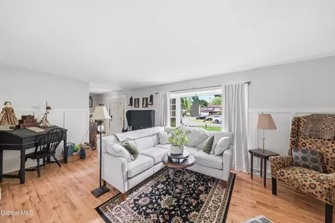 Living - 33 Sheffield Dr, Delmar, NY 12054 photo 1 of 4