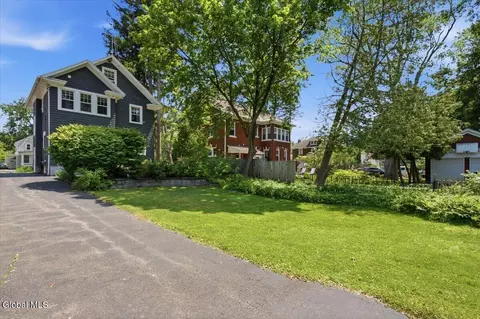 809 Wright Ave, Schenectady, NY 12309 photo 29