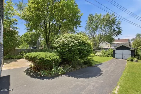 809 Wright Ave, Schenectady, NY 12309 photo 30