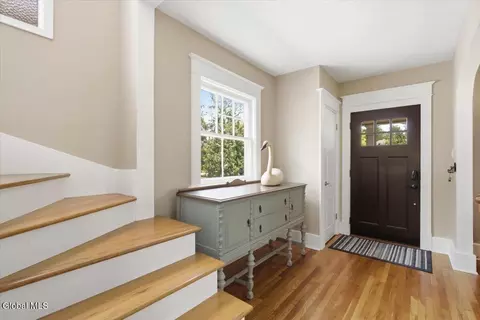 809 Wright Ave, Schenectady, NY 12309 photo 4