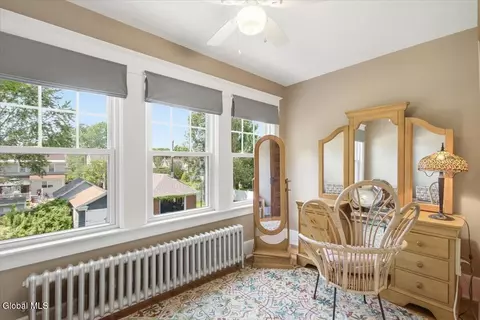 809 Wright Ave, Schenectady, NY 12309 photo 25