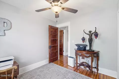 809 Wright Ave, Schenectady, NY 12309 photo 18