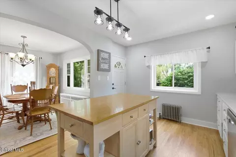 809 Wright Ave, Schenectady, NY 12309 photo 13