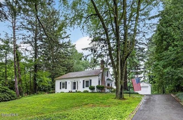 61 Upper Loudon Rd, Loudonville, NY 12211