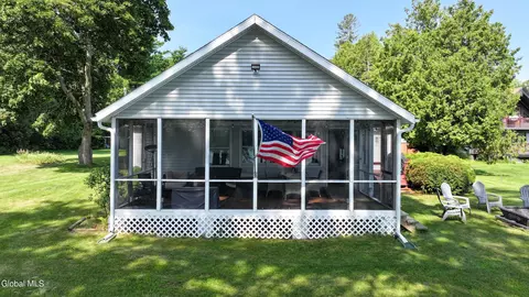 Exterior - 6 Berry Patch Way, Crown Point, NY 12928 photo 4 of 12
