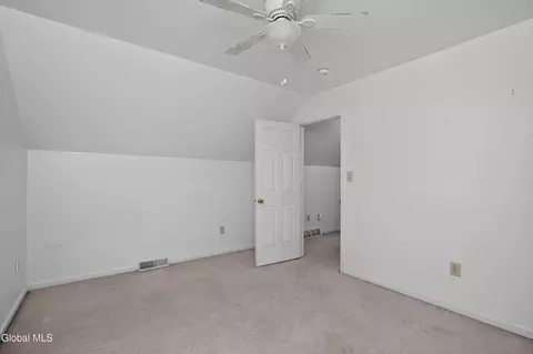 Bedroom - 97 Trinity Pl, Selkirk, NY 12158 photo 4 of 10