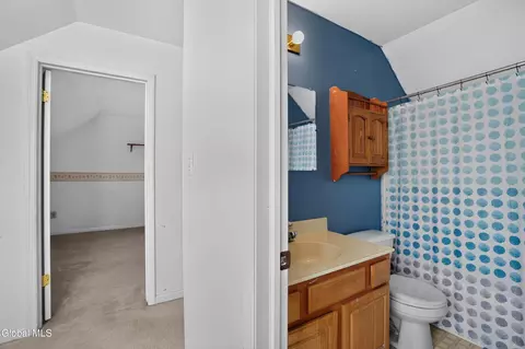 Bath - 97 Trinity Pl, Selkirk, NY 12158 photo 4 of 5