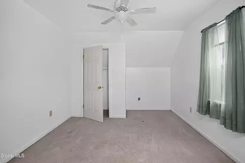 Bedroom - 97 Trinity Pl, Selkirk, NY 12158 photo 3 of 10