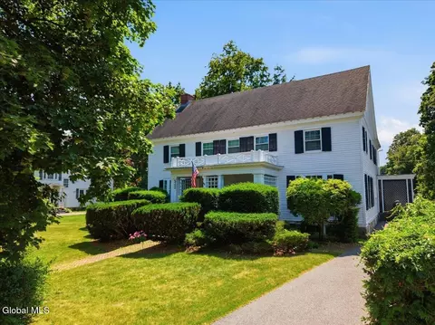 542 Glen St, Glens Falls, NY 12801