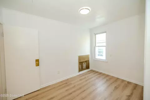 Bedroom - 1374 10th Ave, Schenectady, NY 12303 photo 3 of 5