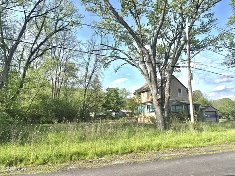 Exterior - 47 Champlain Ave, Whitehall, NY 12887 photo 2 of 4