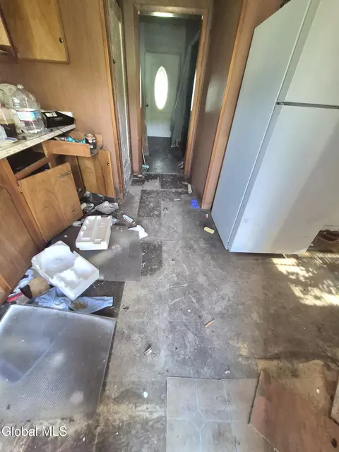Entry Way - 47 Champlain Ave, Whitehall, NY 12887 photo 1 of 1
