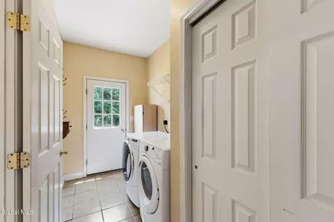 Other - 214 Bell Ct, Schenectady, NY 12303 photo 5 of 13