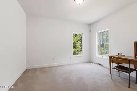 Bedroom - 214 Bell Ct, Schenectady, NY 12303 photo 1 of 10
