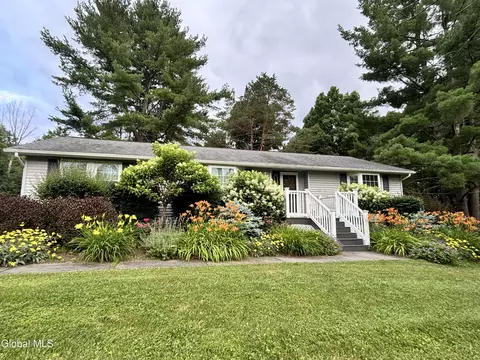 5860 Nys Rt 30 Rd, Schoharie, NY 12157