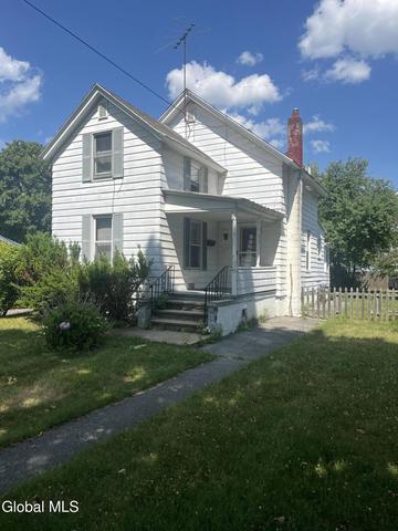 55 Prospect St, Glens Falls, NY 12801