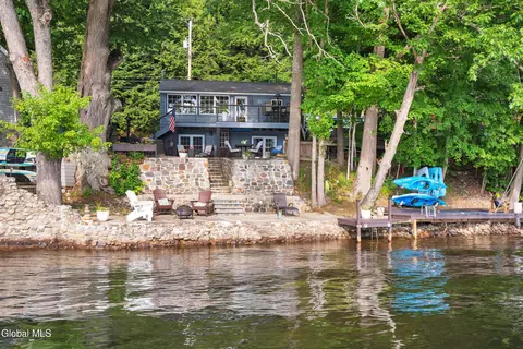 871 E River Dr, Lake Luzerne, NY 12846