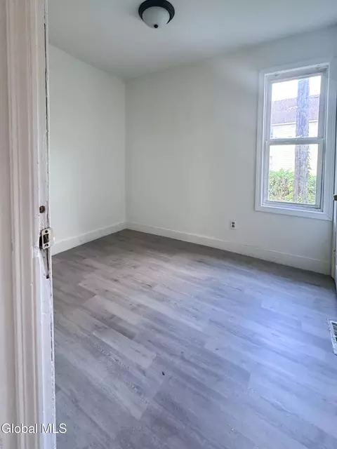 Bedroom - 918 Bridge St, Schenectady, NY 12303 photo 1 of 5