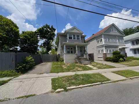 28 Pennsylvania Ave, Albany, NY 12206